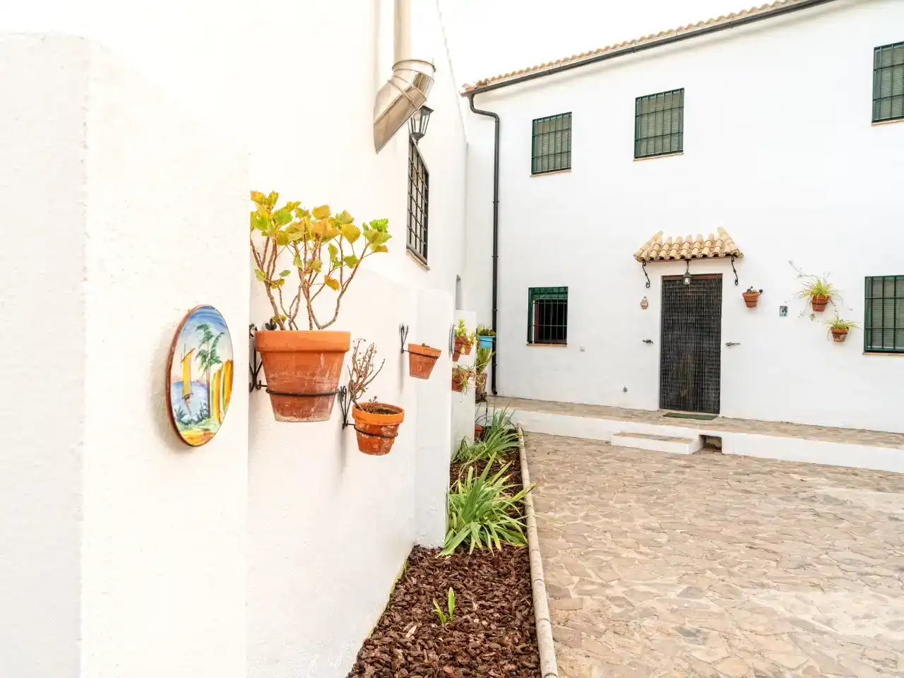 Exterior view of Houses for rent in Iznájar  with Private garden, Storage room and Swimming Pool