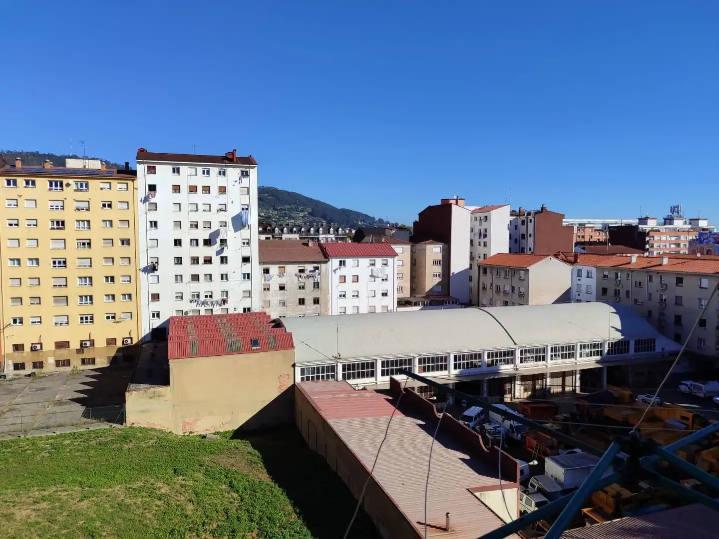 Exterior view of Flat for rent in Oviedo   with Heating and Furnished