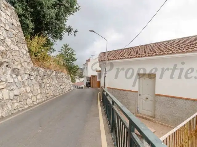 Adossat en venda a Árchez, imagen 3