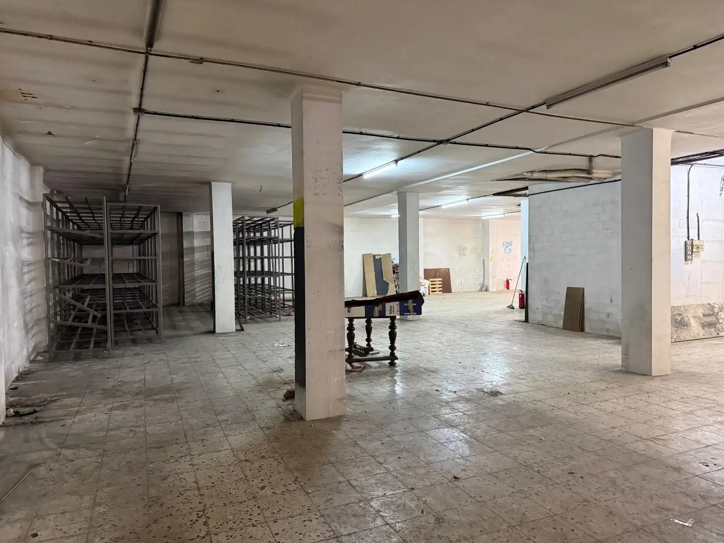 Geschaftsraum zur Miete in Manresa