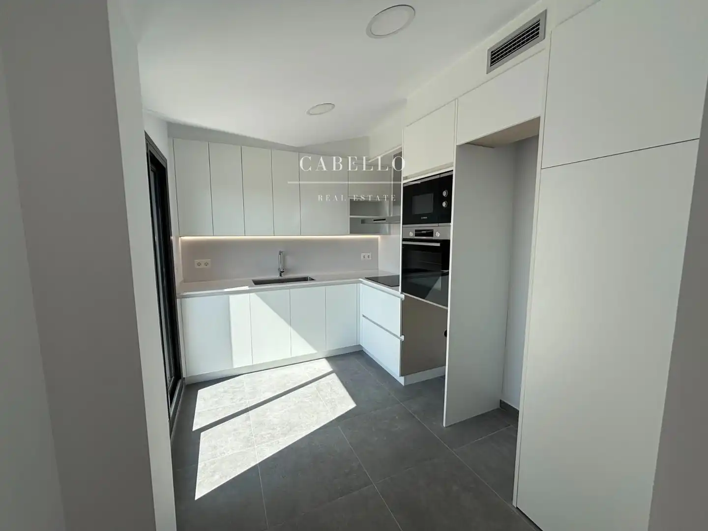 Küche von Maisonette zum Verkauf in Terrassa mit Klimaanlage, Heizung und Parkett