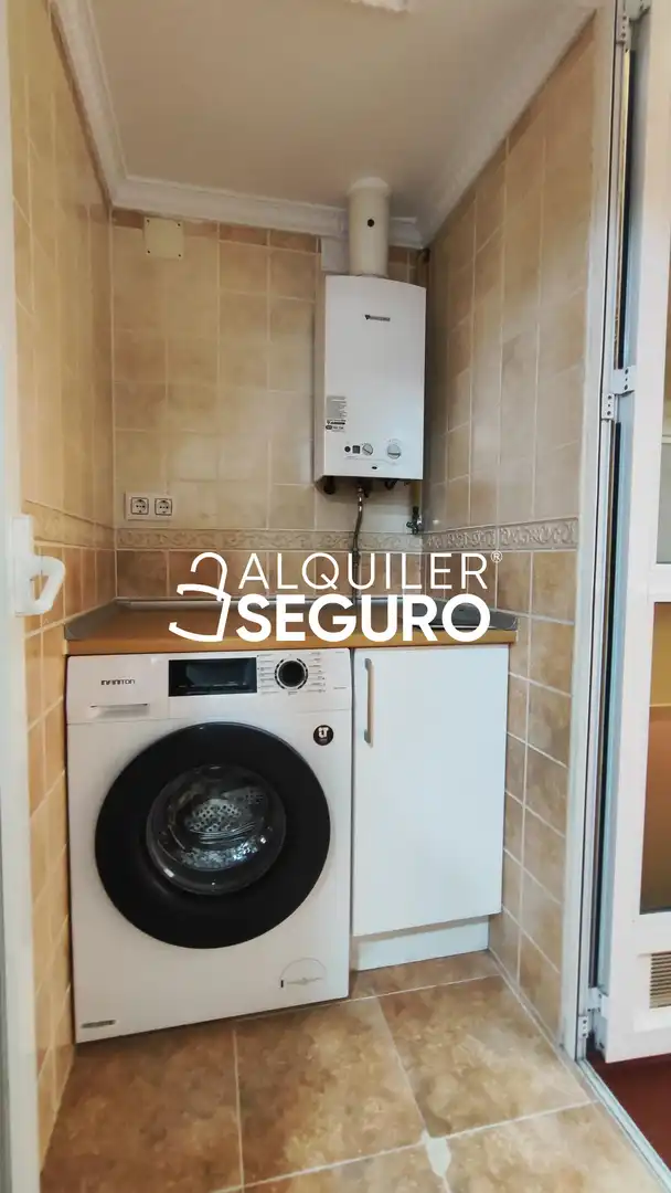 Kitchen of Flat for rent in Valencia  with Terrace and Furnished