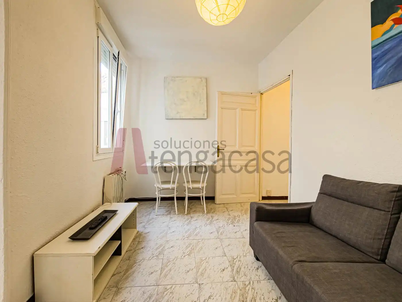 Flat for rent to own in Calle de la Colegiata, Embajadores - Lavapiés