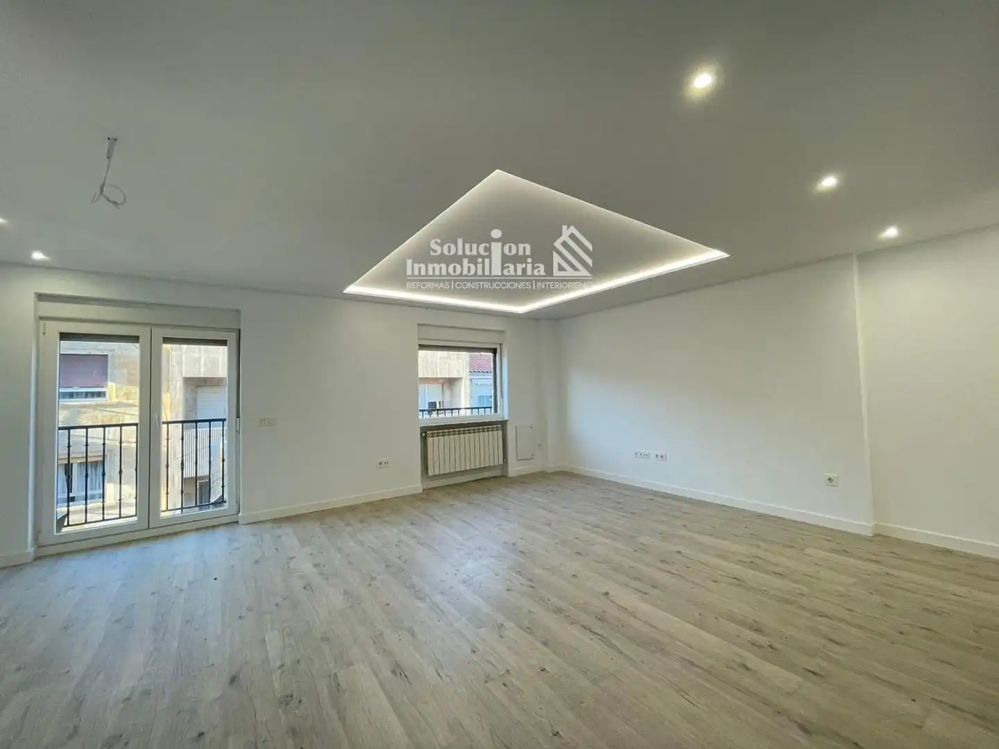 Wohnzimmer von Wohnung zum Verkauf in Salamanca mit Heizung, Terrasse und Balkon