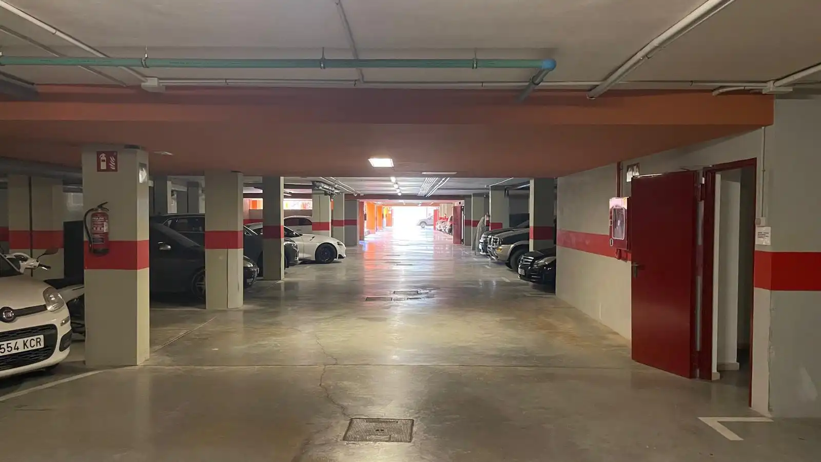 Parking de Apartamento en venta en Santa Eulària des Riu con Aire acondicionado, Calefacción y Terraza
