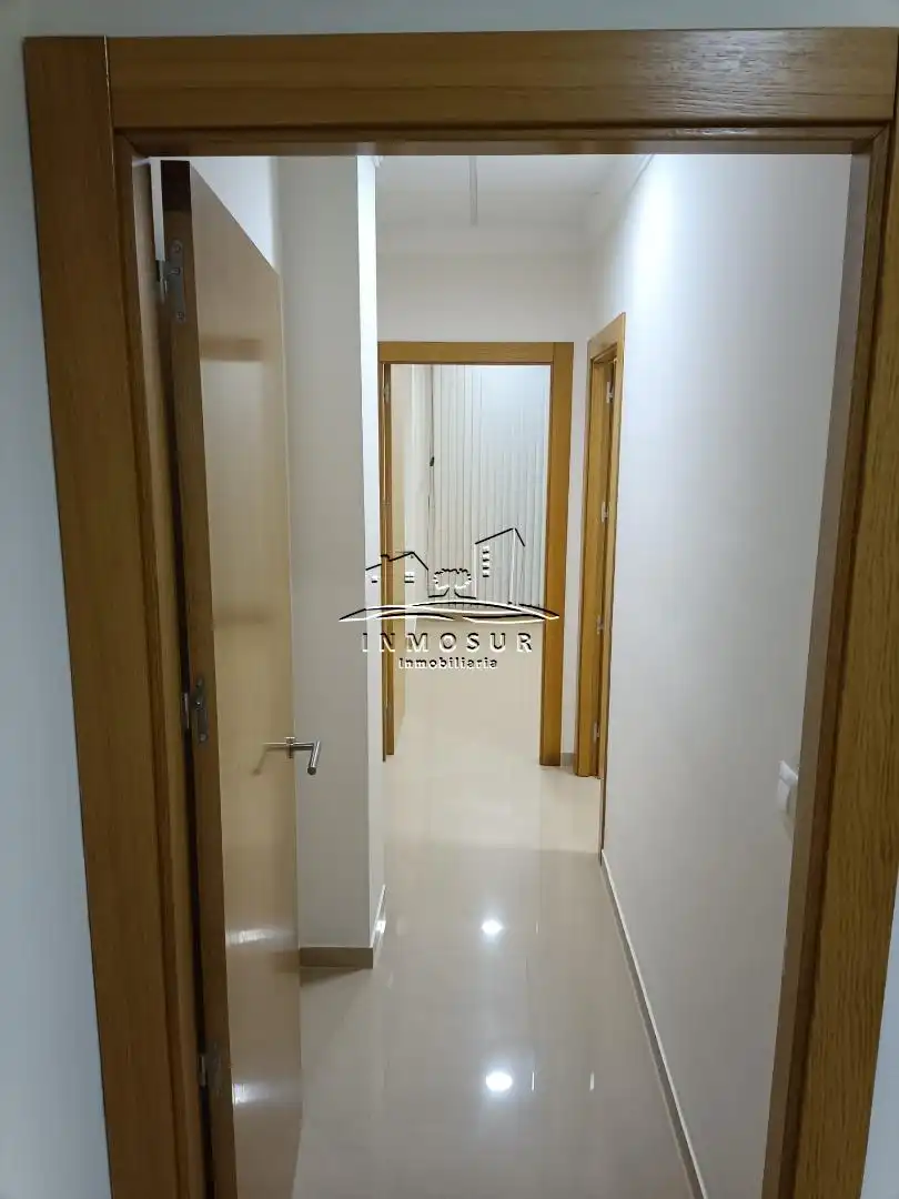 Local comercial en venda a Centro, imagen 4
