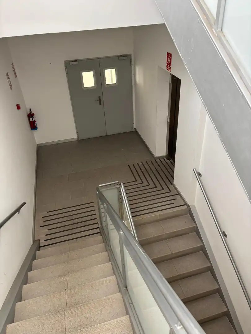 Immobles singulars amb ascensor en venda a Avenida Avenida Ramón y Cajal, imagen 76