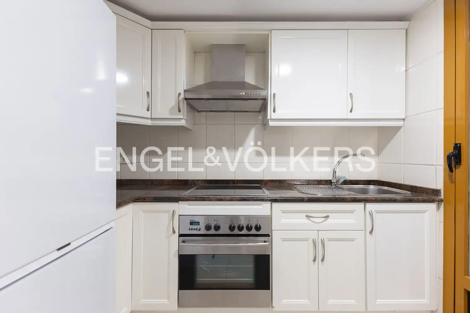 Kitchen of Flat for rent in Valencia  with Air Conditioner, Heating and Swimming Pool