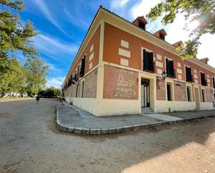 Vista exterior de Casa o xalet en venda en Aranjuez amb Aire condicionat, Calefacció i Domòtica