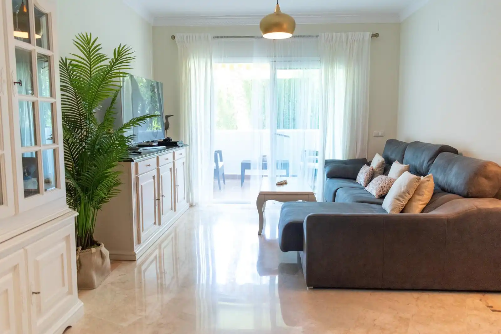 Wohnzimmer von Maisonette zur Miete in Marbella mit Schwimmbad, Möbliert und Gemeinschaftspool