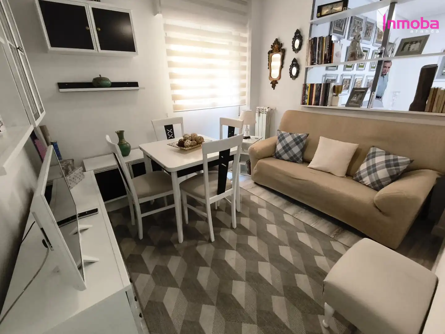 Sala d'estar de Pis en venda en Aranda de Duero amb Calefacció, Terrassa i Forn