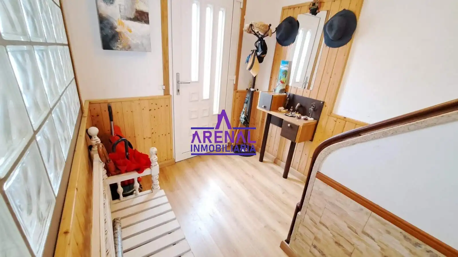 Casa o chalet en venta en A Pobra do Caramiñal con Calefacción, Trastero y Amueblado