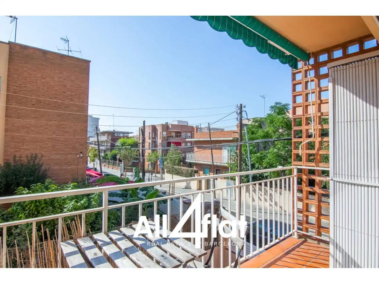 Balcony of Flat for rent in Esplugues de Llobregat  with Air Conditioner, Heating and Parquet flooring