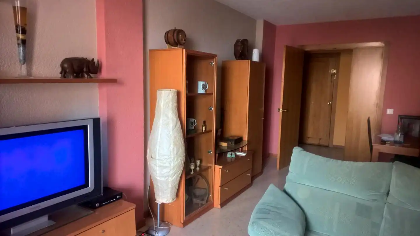 Sala d'estar de Pis en venda en Roquetas de Mar amb Terrassa, Traster i Piscina comunitària