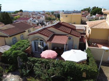 Casa con piscina en venta en San Fulgencio