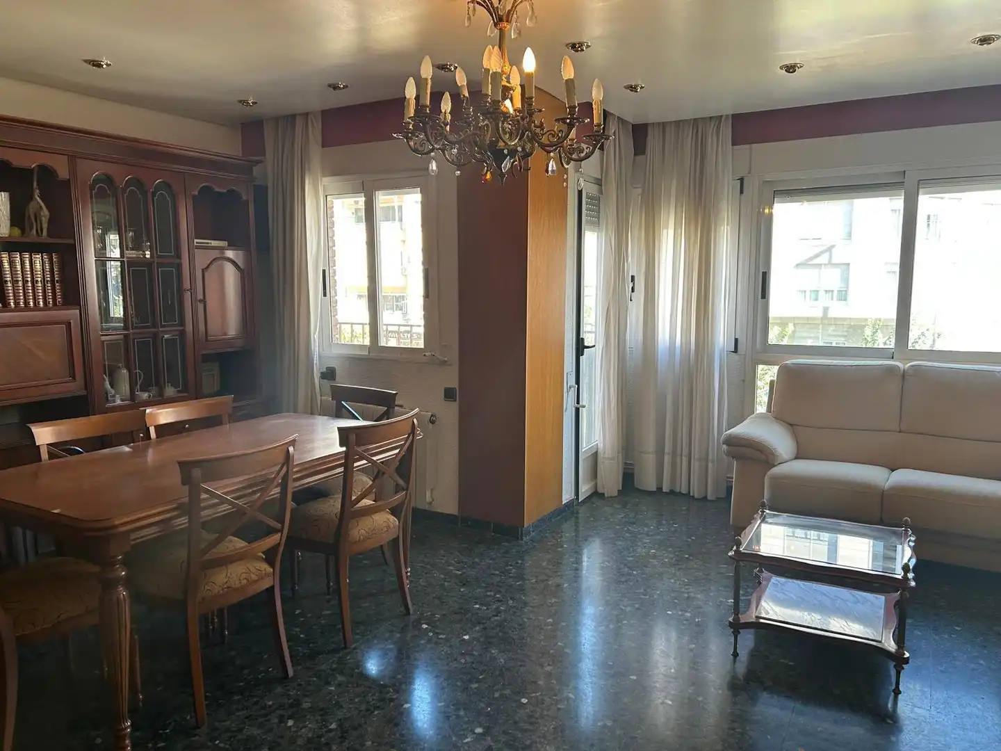 Appartement avec terrasse à louer à Calle Calle Ronda de Levante, imagen 2
