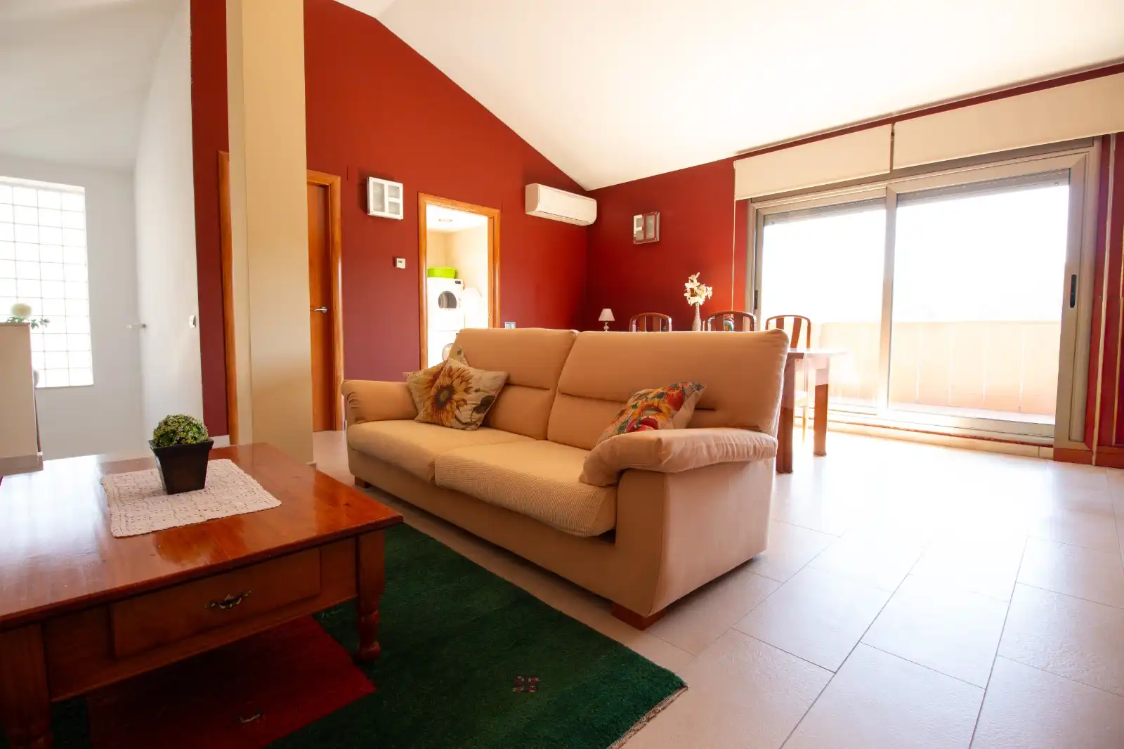 House with terrace for sale in Carrer de Uruguai, imagen 35