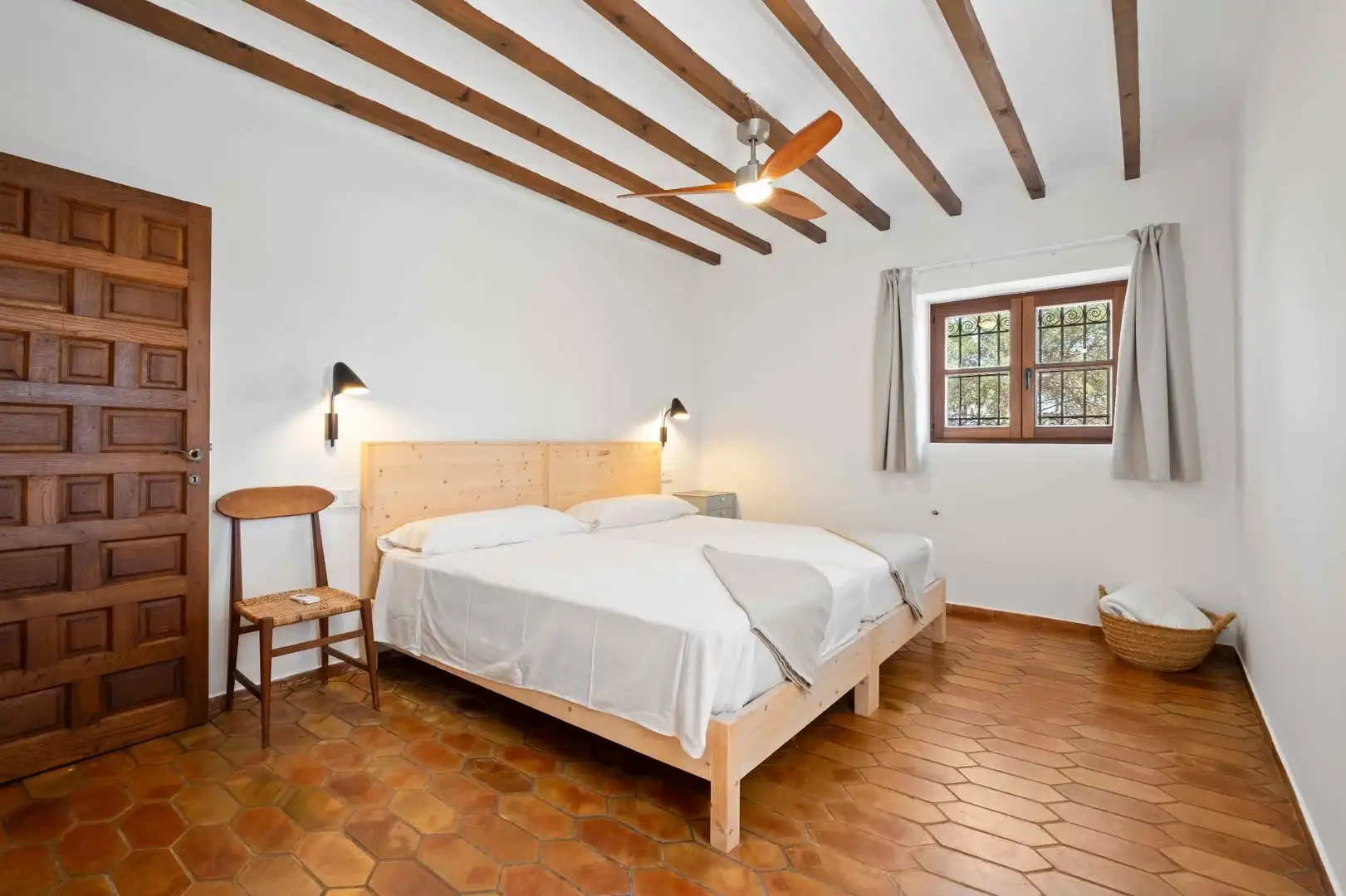 Bedroom of Houses for sale in L'Alfàs del Pi  with Air Conditioner, Heating and Private garden