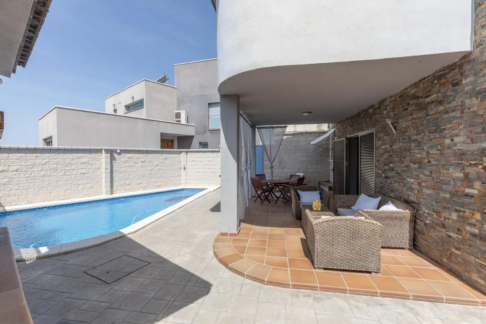 Villa mit Pool zum Verkauf in Calle F. Garcia Lorca 2, imagen 2