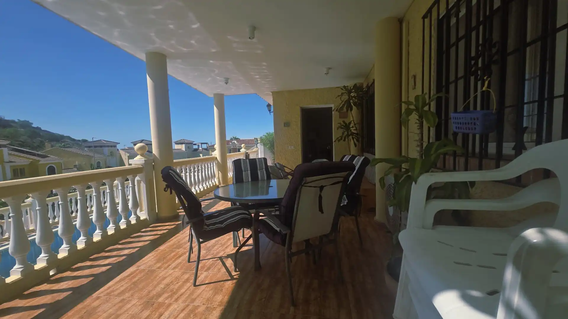 Terrasse von Haus oder Chalet zum Verkauf in Rincón de la Victoria mit Klimaanlage, Heizung und Privatgarten