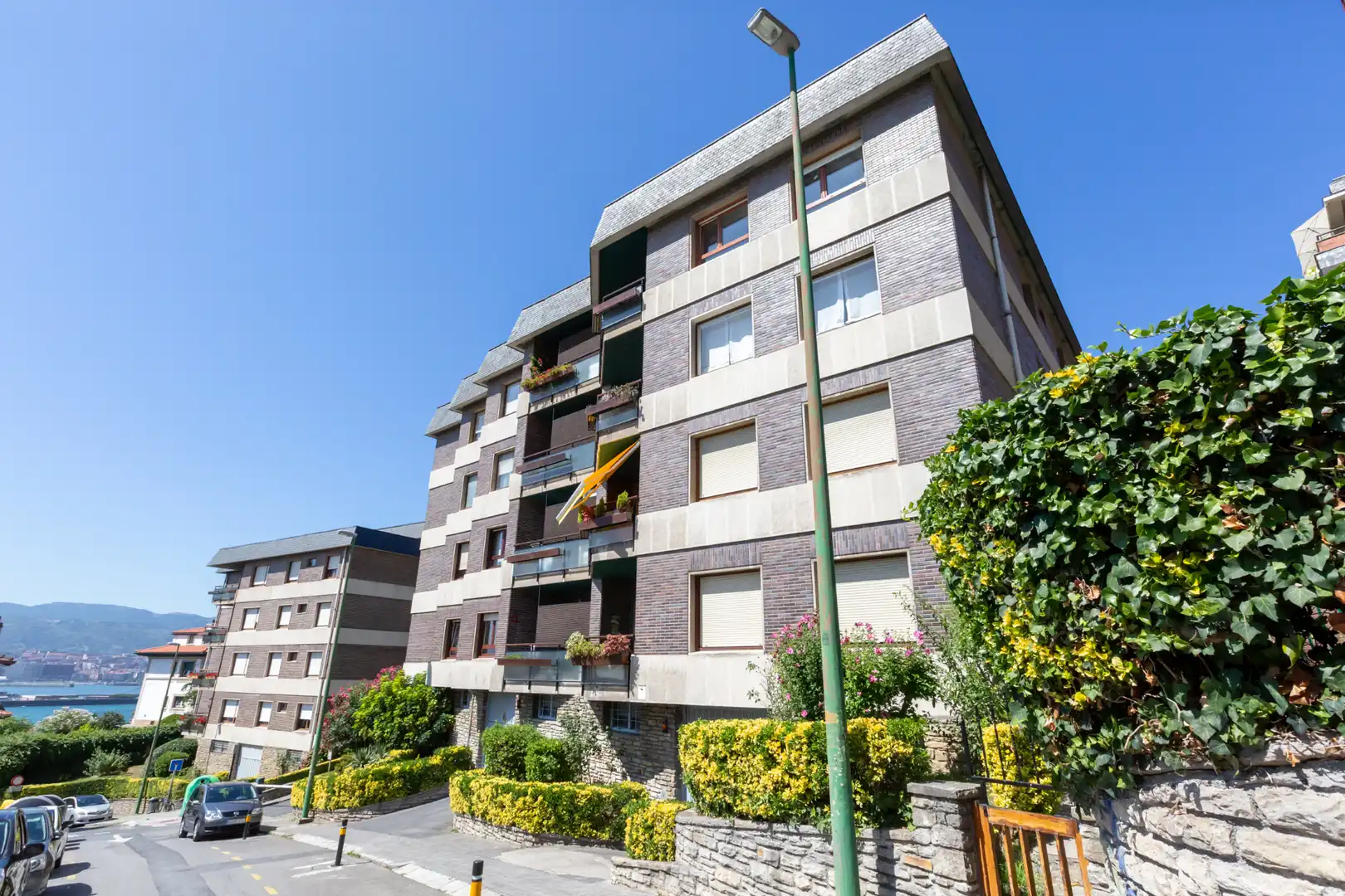 Vista exterior de Pis en venda en Getxo  amb Calefacció, Terrassa i Traster