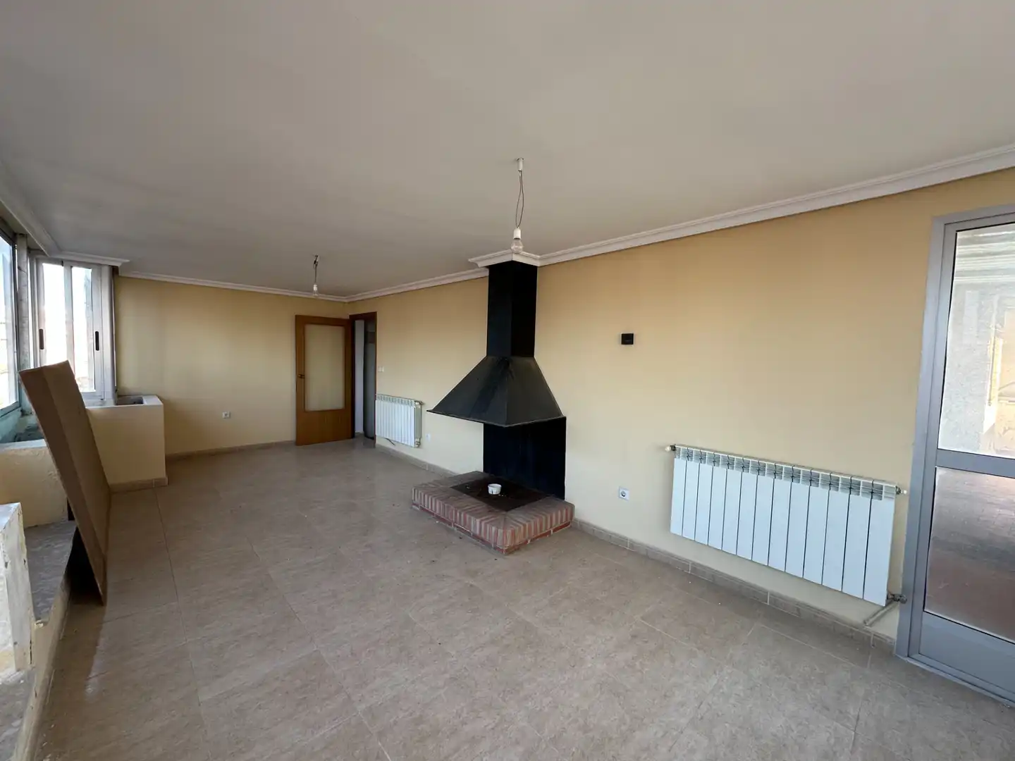 Living room of Attic for sale in Úbeda  with Air Conditioner and Terrace