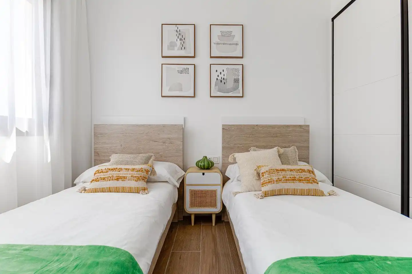 Habitación de Casa o chalet en venta en Finestrat con Jardín privado, Terraza y Piscina