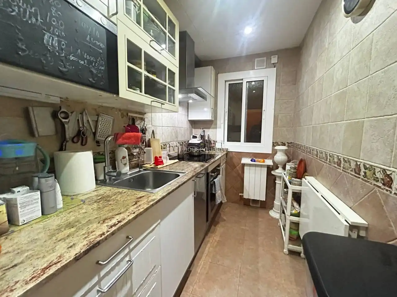 Küche von Wohnung zum Verkauf in L'Hospitalet de Llobregat mit Klimaanlage, Heizung und Parkett