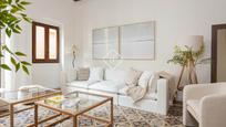 Living room of Flat for sale in  Barcelona Capital  with Air Conditioner, Heating and Furnished