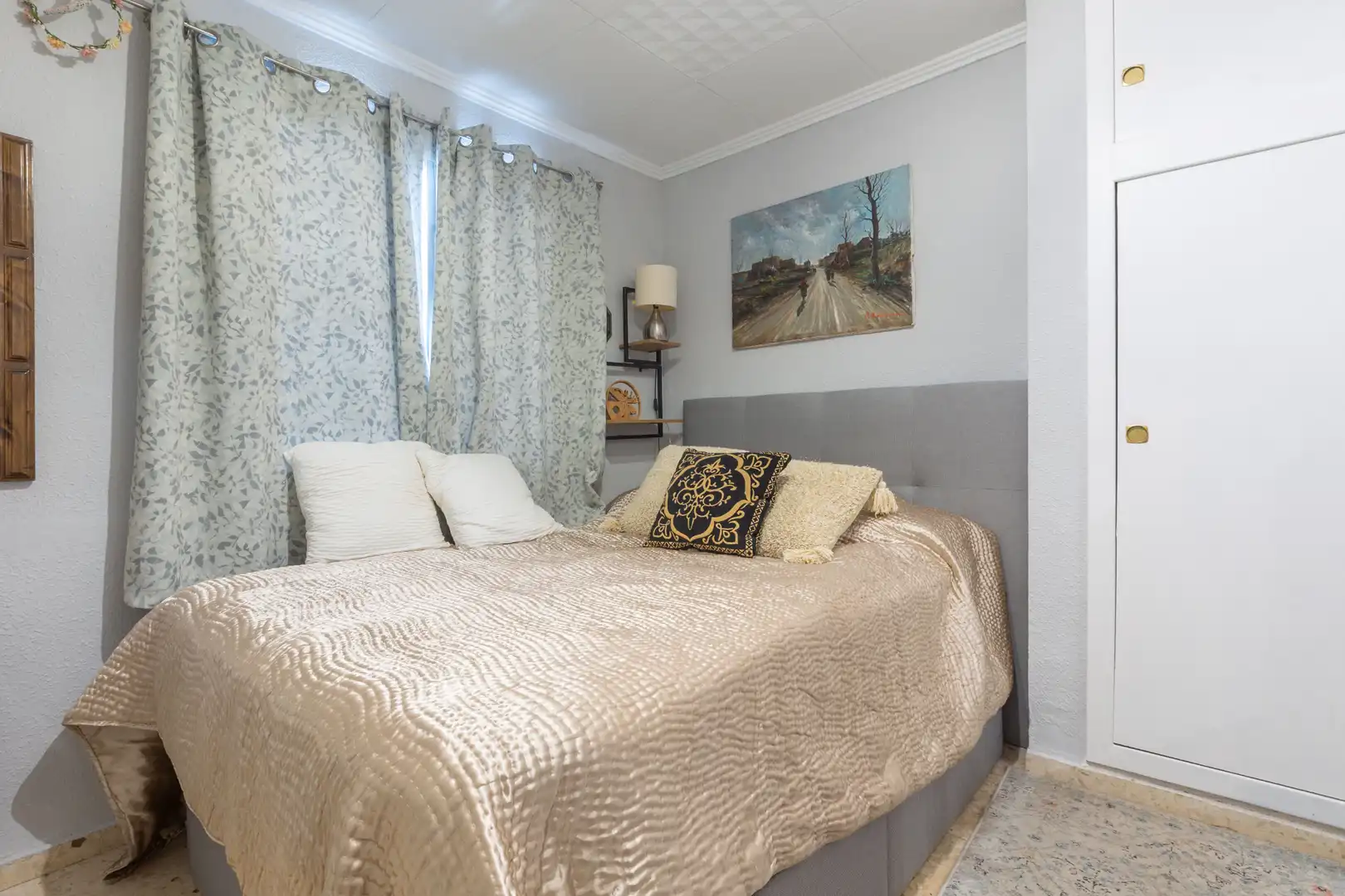 Dormitori de Casa o xalet en venda en La Nucia amb Aire condicionat, Jardí privat i Terrassa