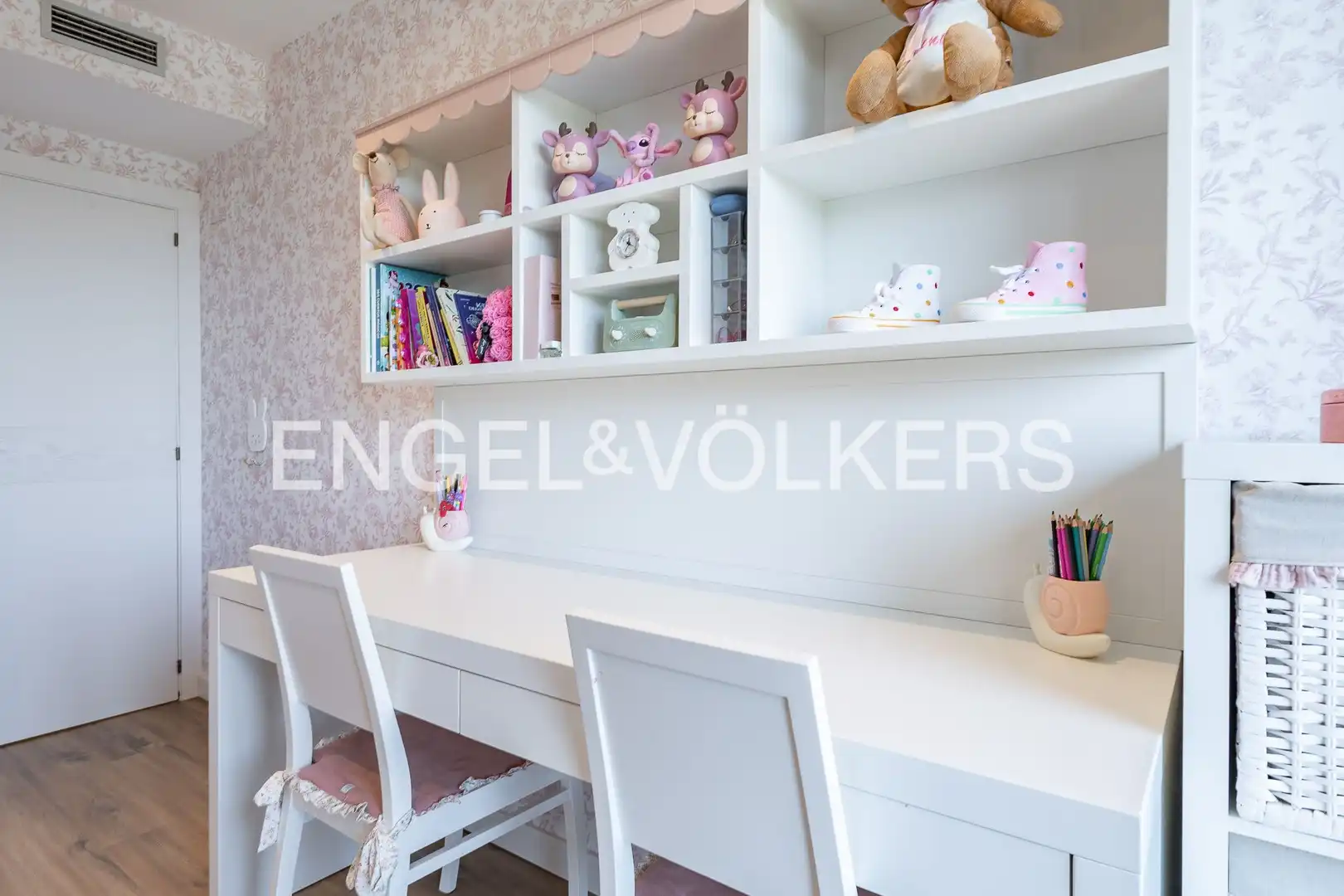 Kitchen of Flat for sale in Sant Adrià de Besòs  with Air Conditioner, Heating and Parquet flooring