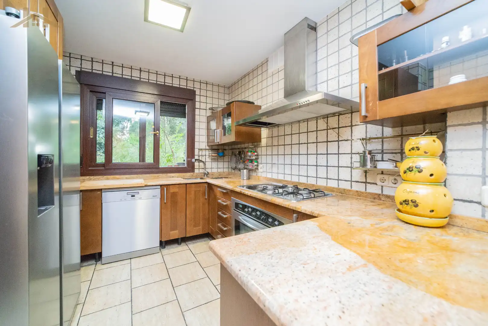 Cocina de Casa o chalet en venta en Boadilla del Monte con Aire acondicionado, Calefacción y Jardín privado