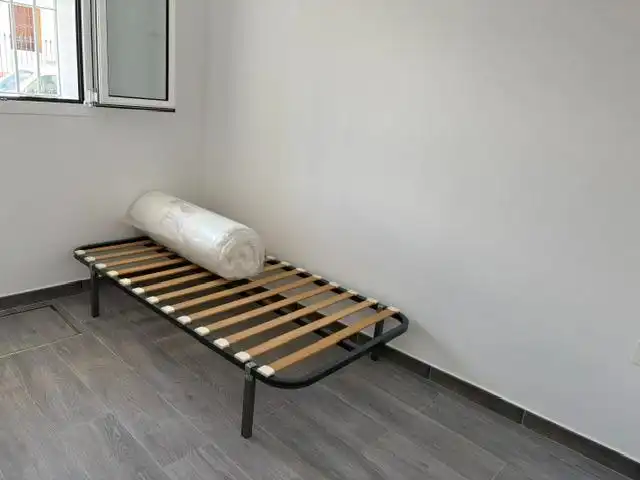 Habitación de Planta baja de alquiler en Almensilla con Aire acondicionado, Calefacción y Balcón