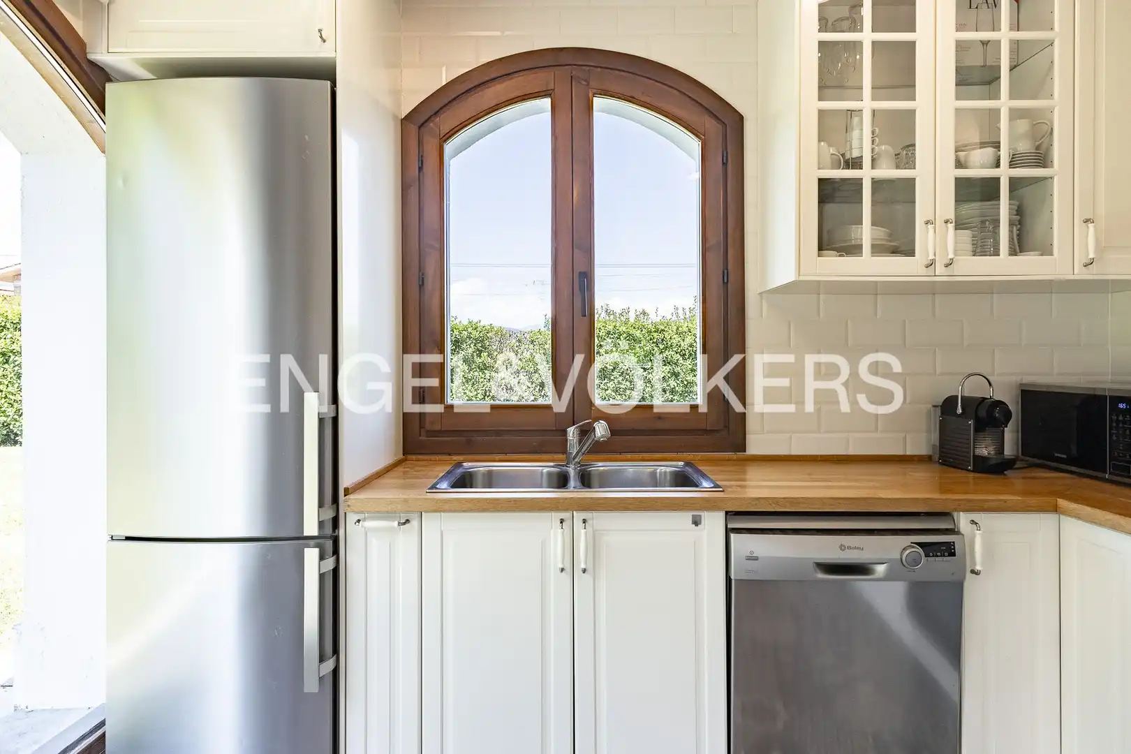 Küche von Haus oder Chalet zum Verkauf in La Vall d'en Bas mit Heizung und Privatgarten