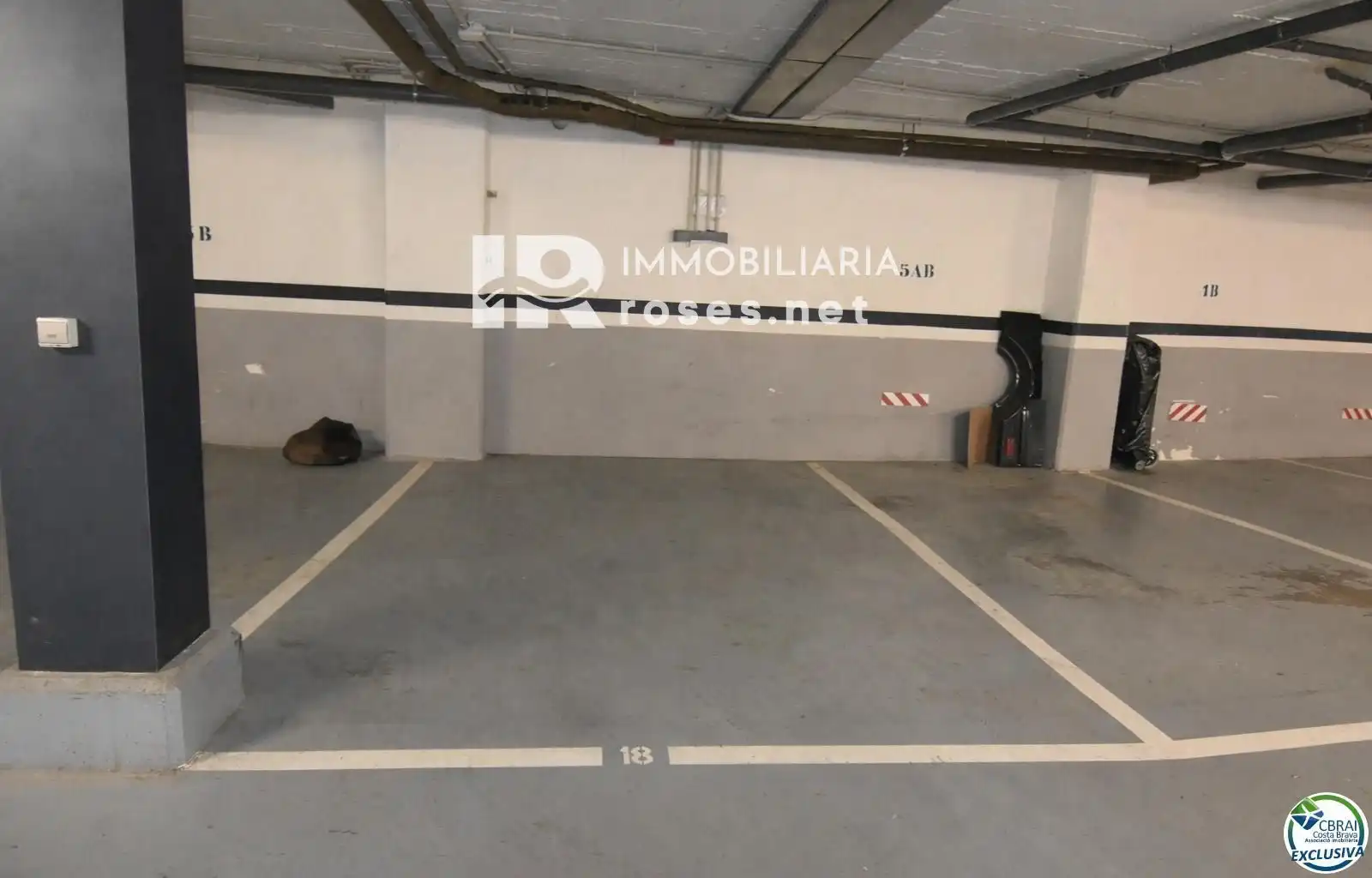 Parking de Piso en venta en Roses con Aire acondicionado, Terraza y Piscina