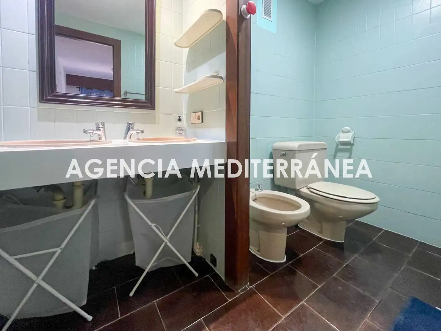 Bany de Pis de lloguer en Valencia amb Aire condicionat, Calefacció i Moblat