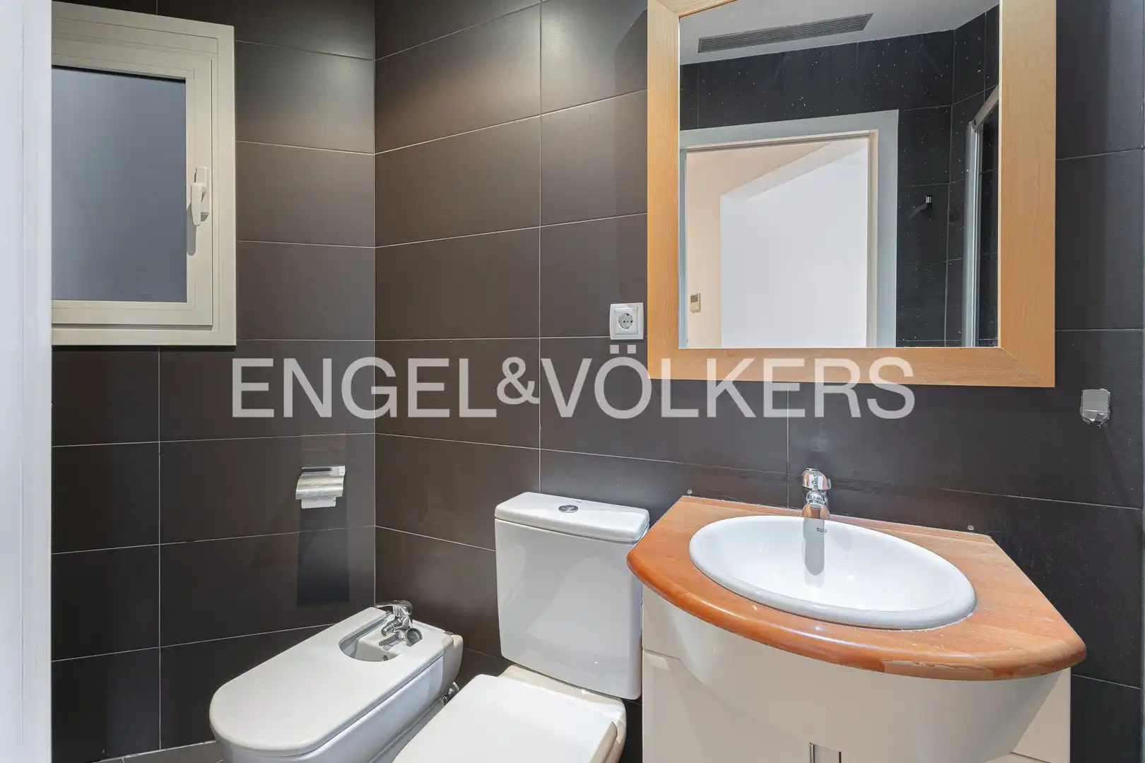 Baño de Piso en venta en Barcelona con Aire acondicionado, Calefacción y Parquet