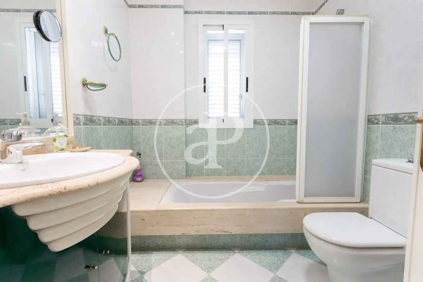 Baño de Casa o chalet en venta en Chiva con Calefacción, Jardín privado y Terraza