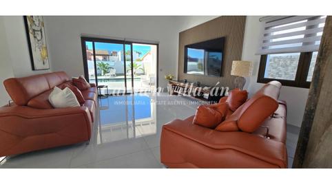 Foto 4 de Casa o xalet en venda a Calle Largo Mayor, Caleta de Fuste, Antigua