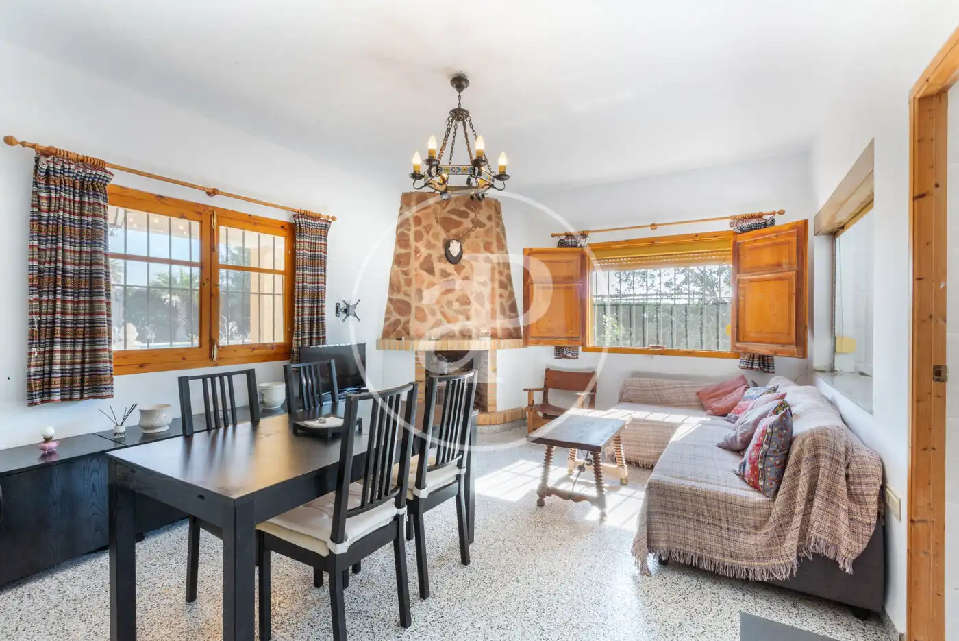 Exterior view of Houses for sale in Chiva  with Air Conditioner, Heating and Private garden