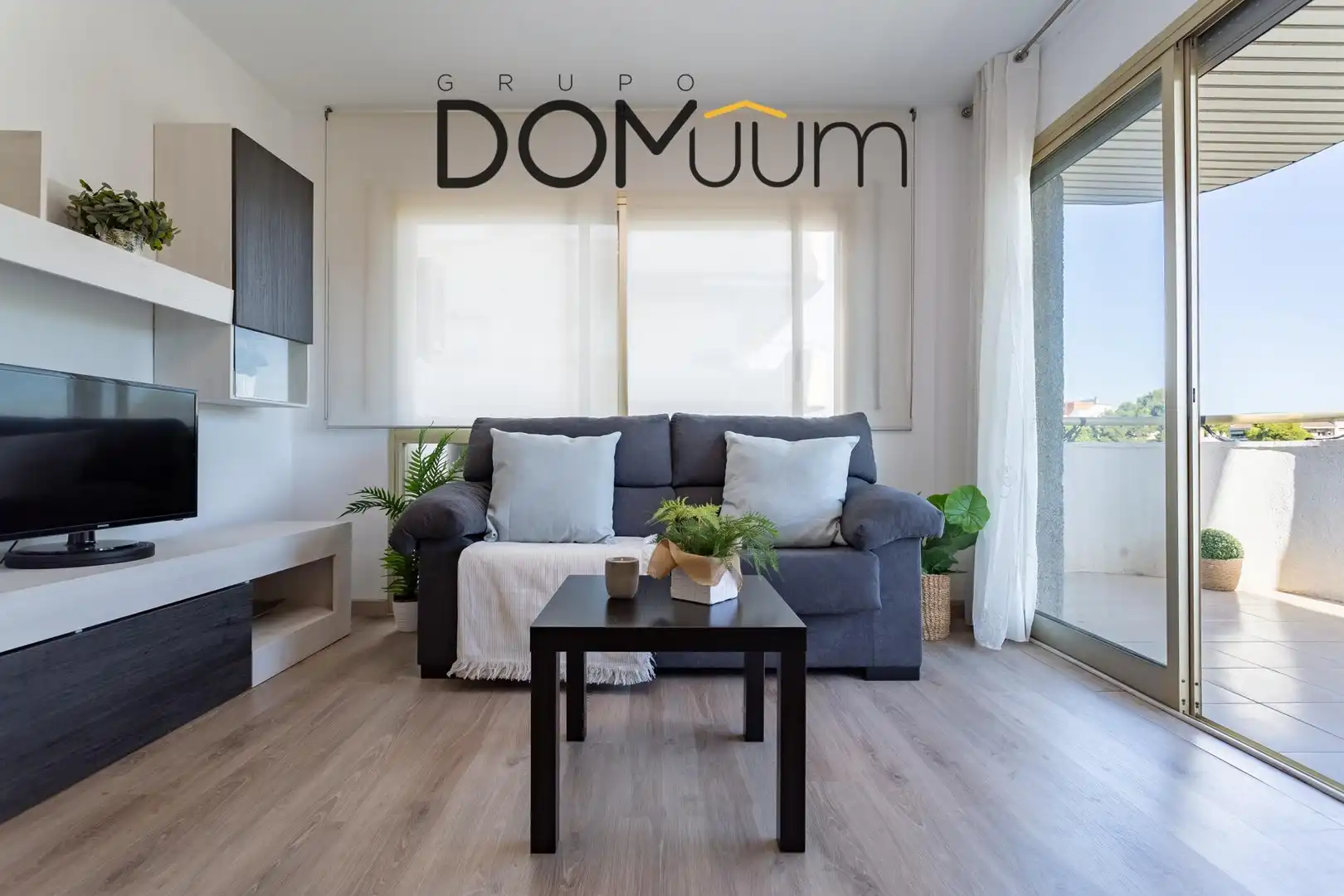 Sala de estar de Piso en venta en Salou con Aire acondicionado, Calefacción y Parquet