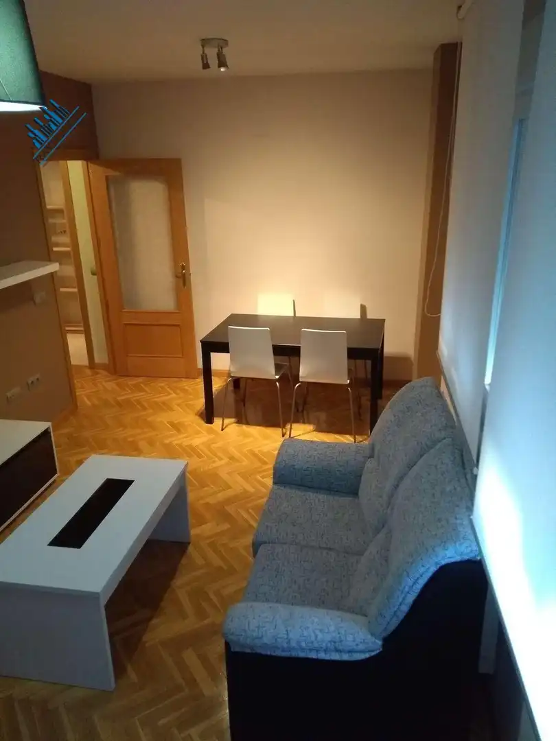 Sala d'estar de Edifici en venda en Velilla de San Antonio