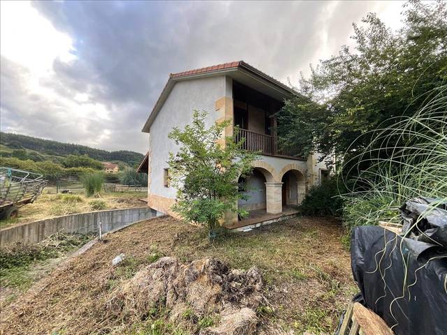 Casa-chalet en Venta en La Torre en Bárcena de Cicero