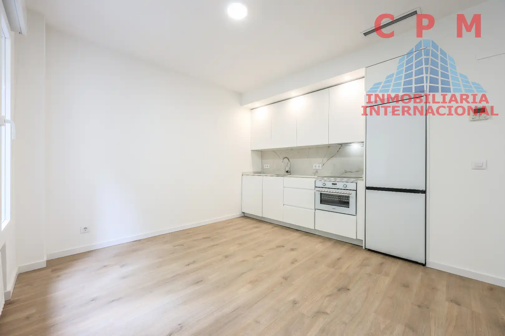 Küche von Wohnung zur Miete in Madrid mit Klimaanlage, Heizung und Parkett