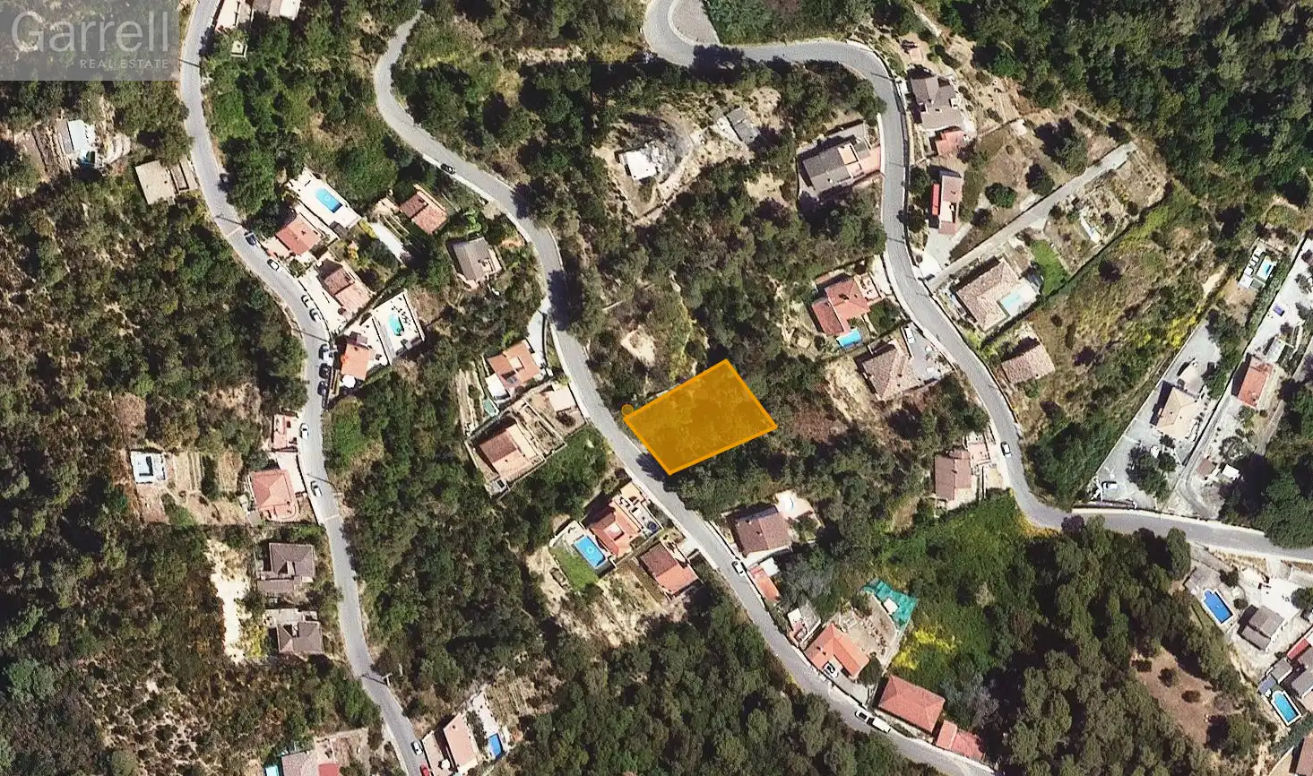 Terrenos y solares en venta en Urbanizacion Sant Genis     Carrer de l'Oliver 
 PALAFOLLS (BARCELONA)