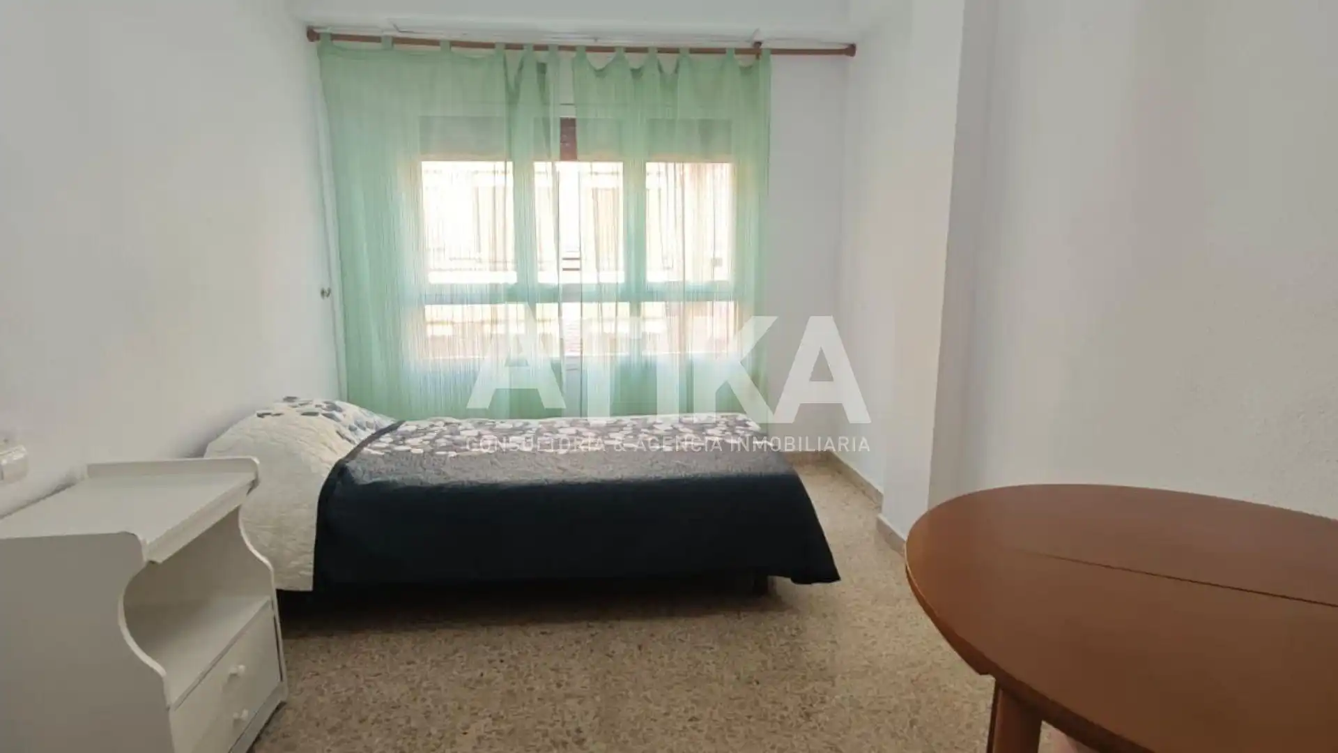 Habitación de Piso en venta en Ontinyent con Aire acondicionado, Calefacción y Trastero