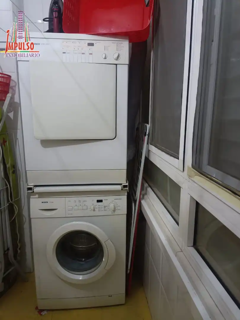 Habitación de Piso en venta en Albacete con Calefacción, Trastero y Balcón