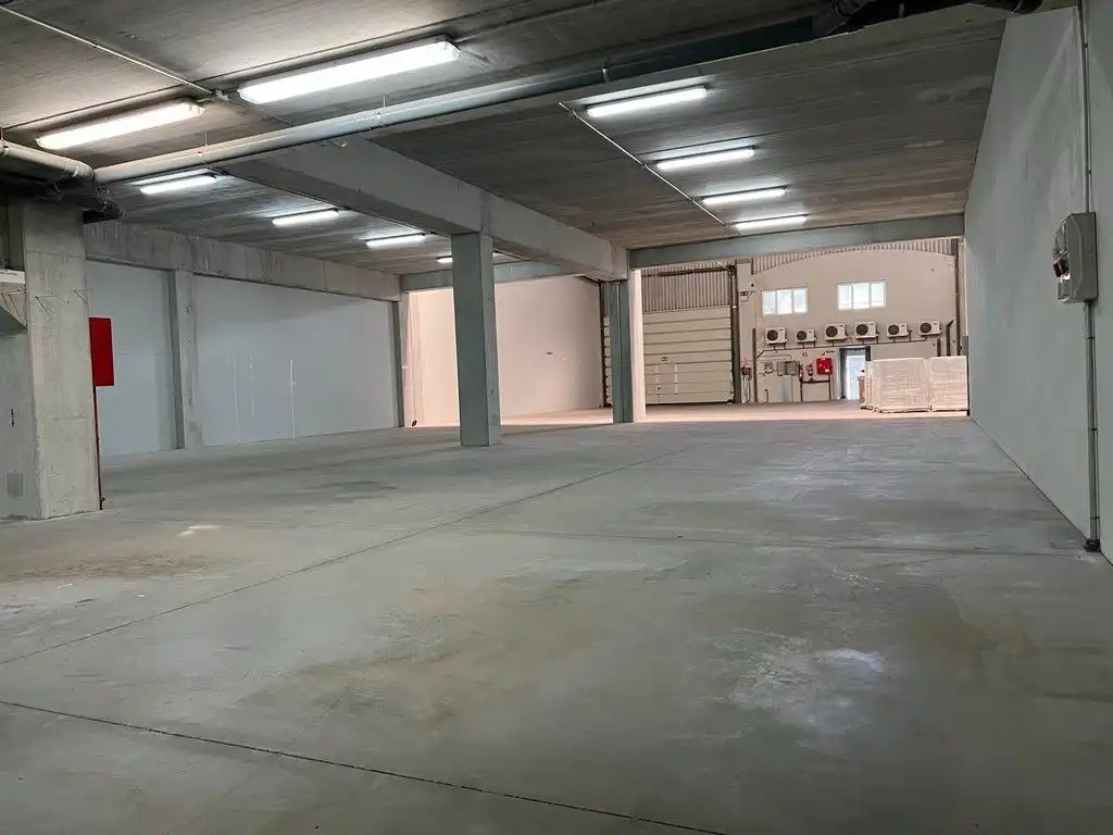 Industrial building to rent in Rúa F Parque Empresarial Alved 16, imagen 2