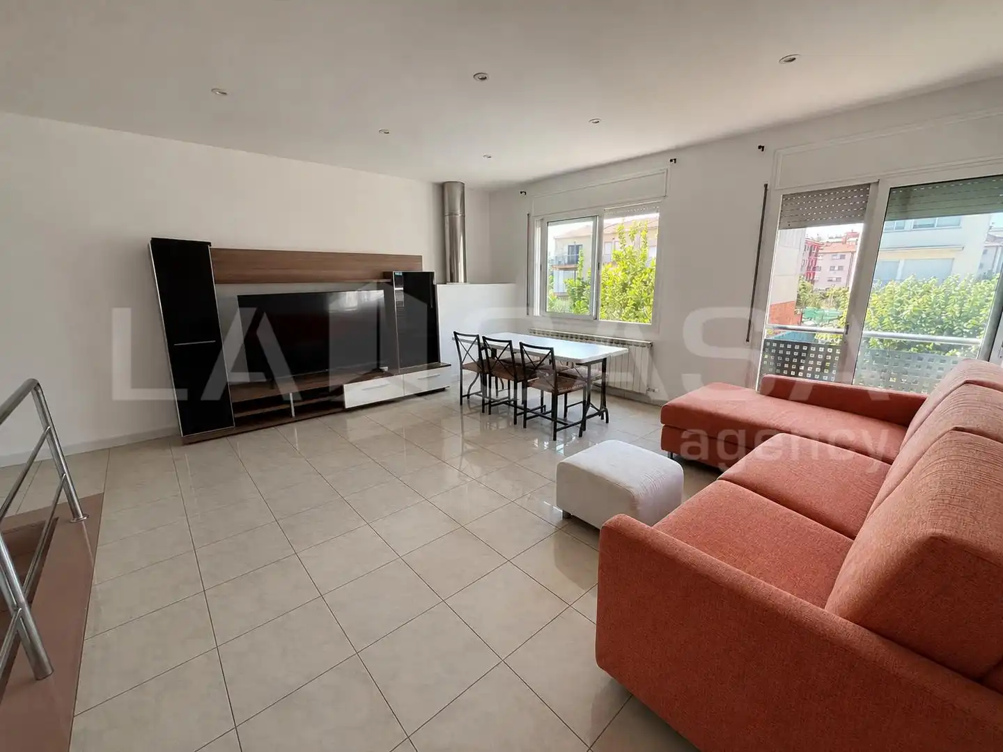 Living room of Detached homes for sale in La Roca del Vallès  with Air Conditioner, Heating and Private garden