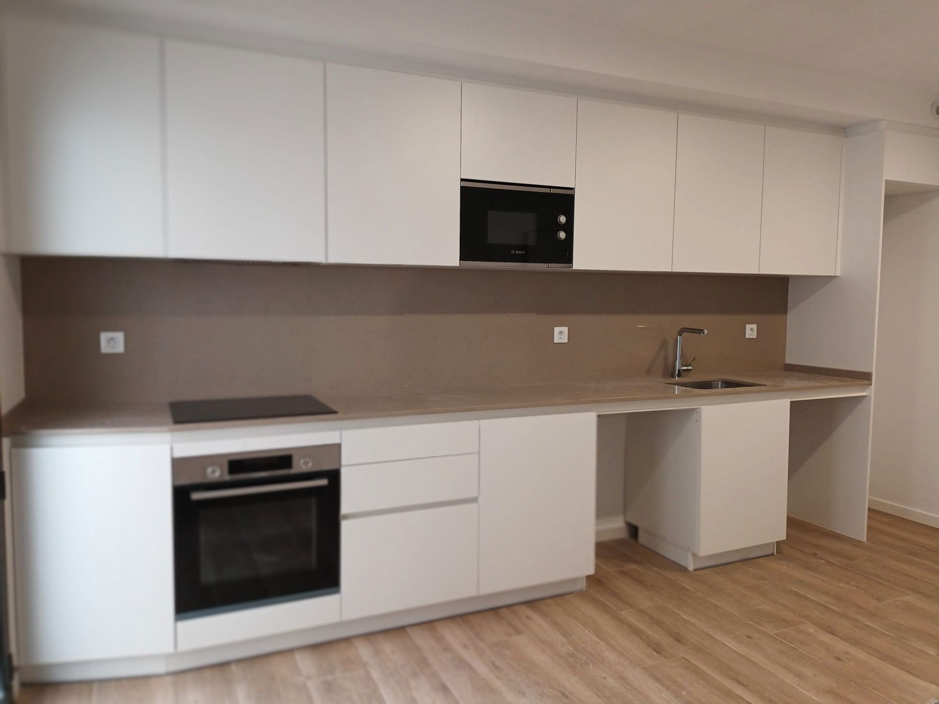 Kitchen of Flat to rent in Gavà  with Air Conditioner, Heating and Oven